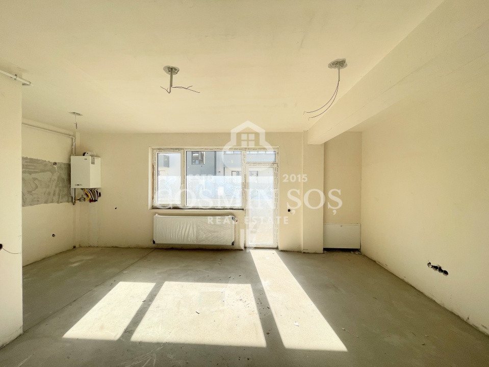 Apartament cu 3 camere de vanzare in Floresti + loc parcare