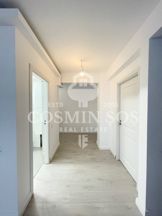 Apartament cu 3 camere de vanzare, cu gradina si parcare, Floresti