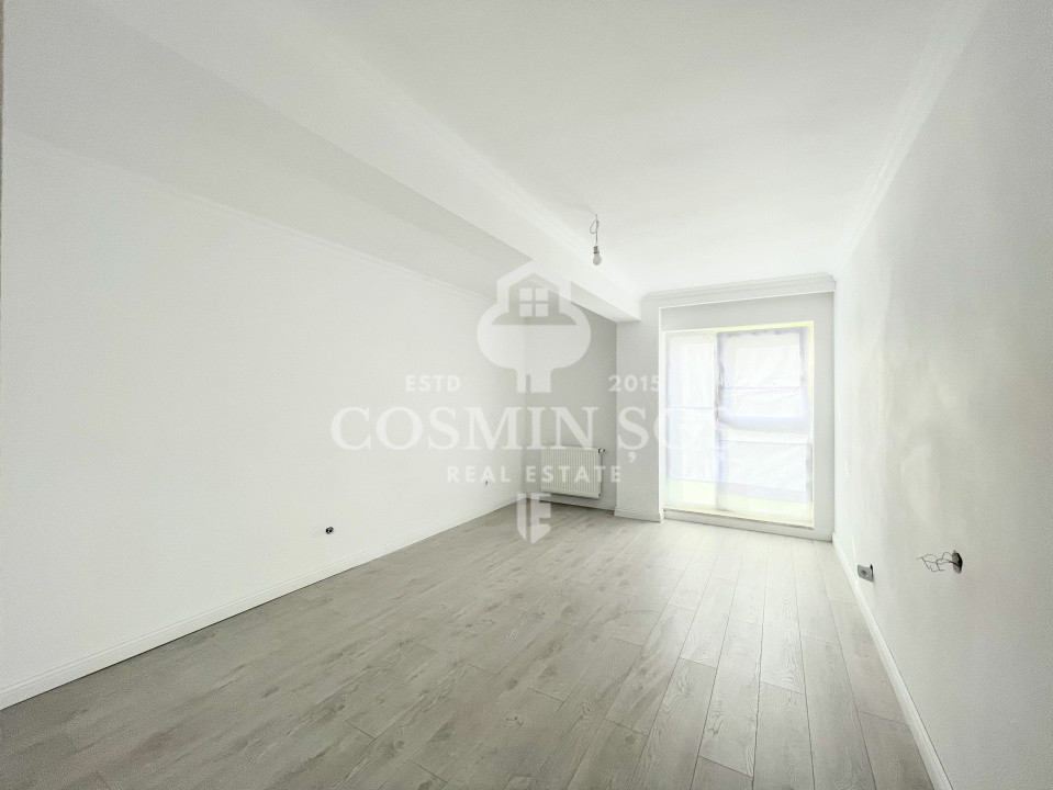 Apartament cu 3 camere de vanzare, cu gradina si parcare, Floresti
