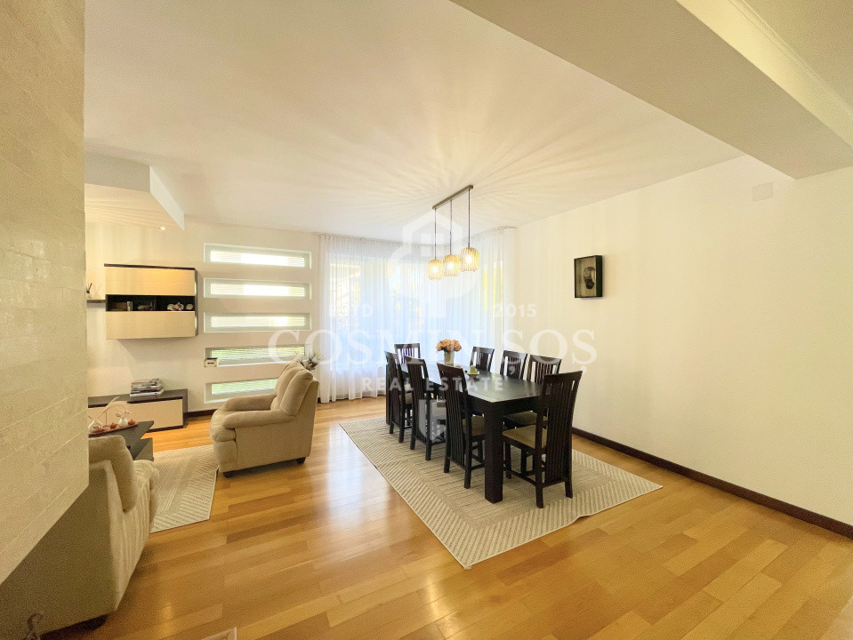 Casa de vanzare in zona Republicii