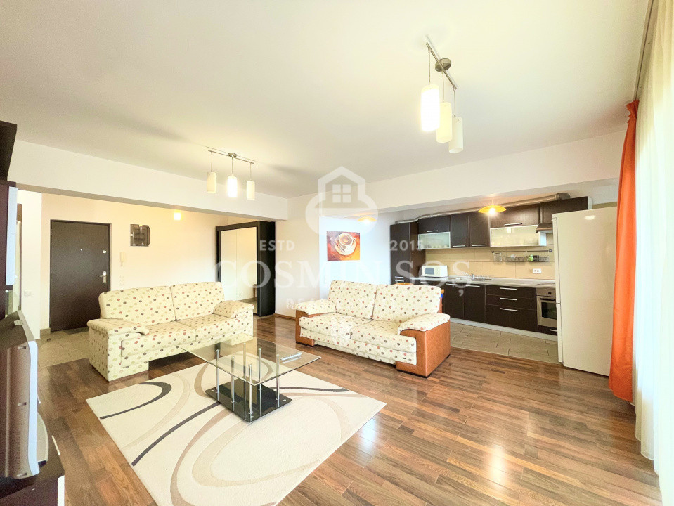 Apartament cu 2 camere de inchiriat in blocul Semiluna, Plopilor