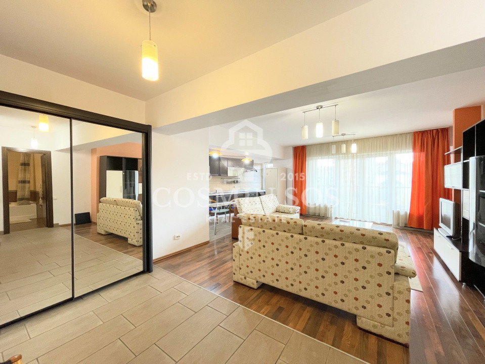 Apartament cu 2 camere de inchiriat in blocul Semiluna, Plopilor