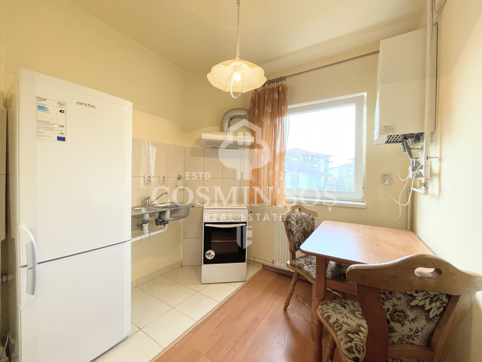 Apartament cu 1 camera de vanzare Str. Florilor, Floresti