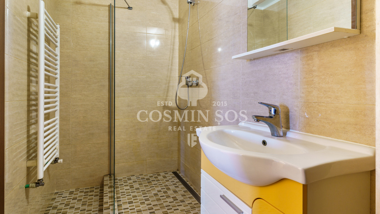 Apartament 3 camere de vanzare, Zona Gheorgheni, Iulius Mall + parcare