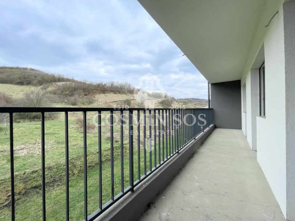 Apartament cu 3 camere de vanzare in Floresti + loc de parcare