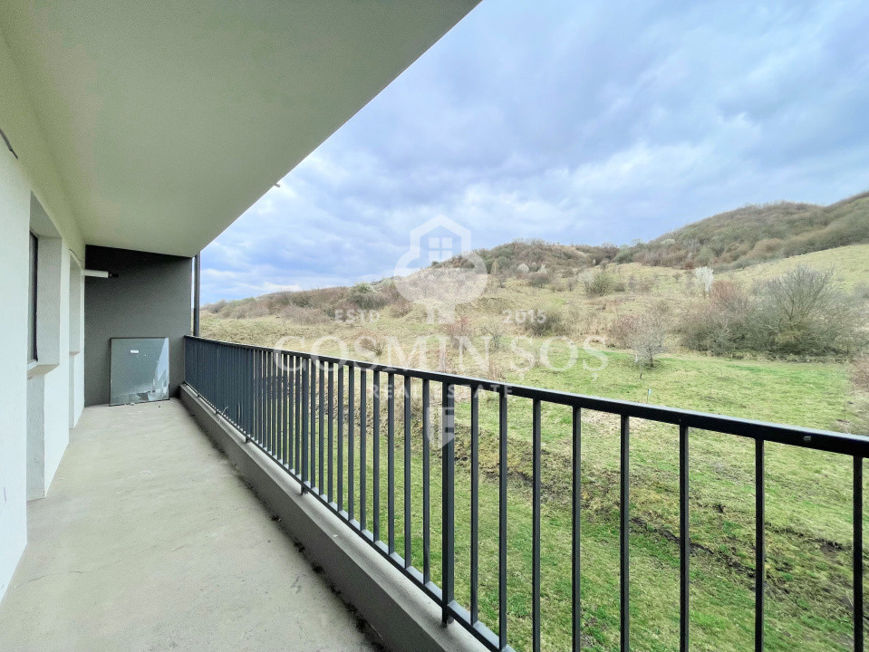 Apartament cu 3 camere de vanzare in Floresti + loc de parcare