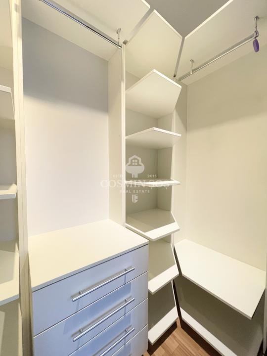 Apartament cu 2 camere de inchiriat in blocul Semiluna, Cartierul Plopilor
