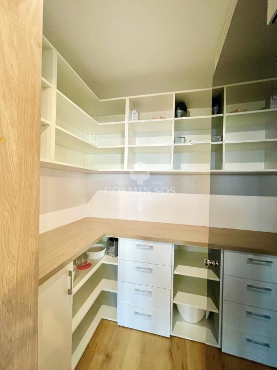 Apartament cu 3 camere de inchiriat zona VIVO 
