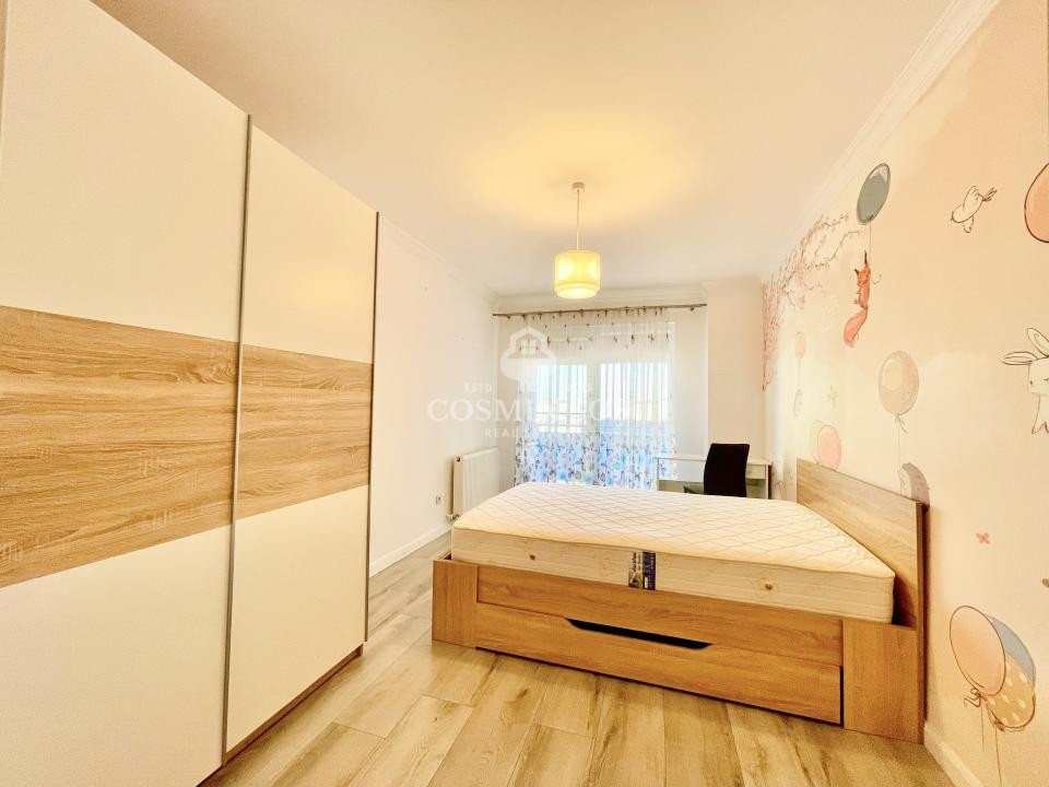 Apartament cu 3 camere de inchiriat zona VIVO 