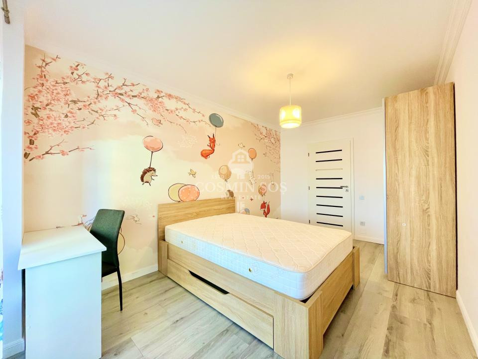 Apartament cu 3 camere de inchiriat zona VIVO 