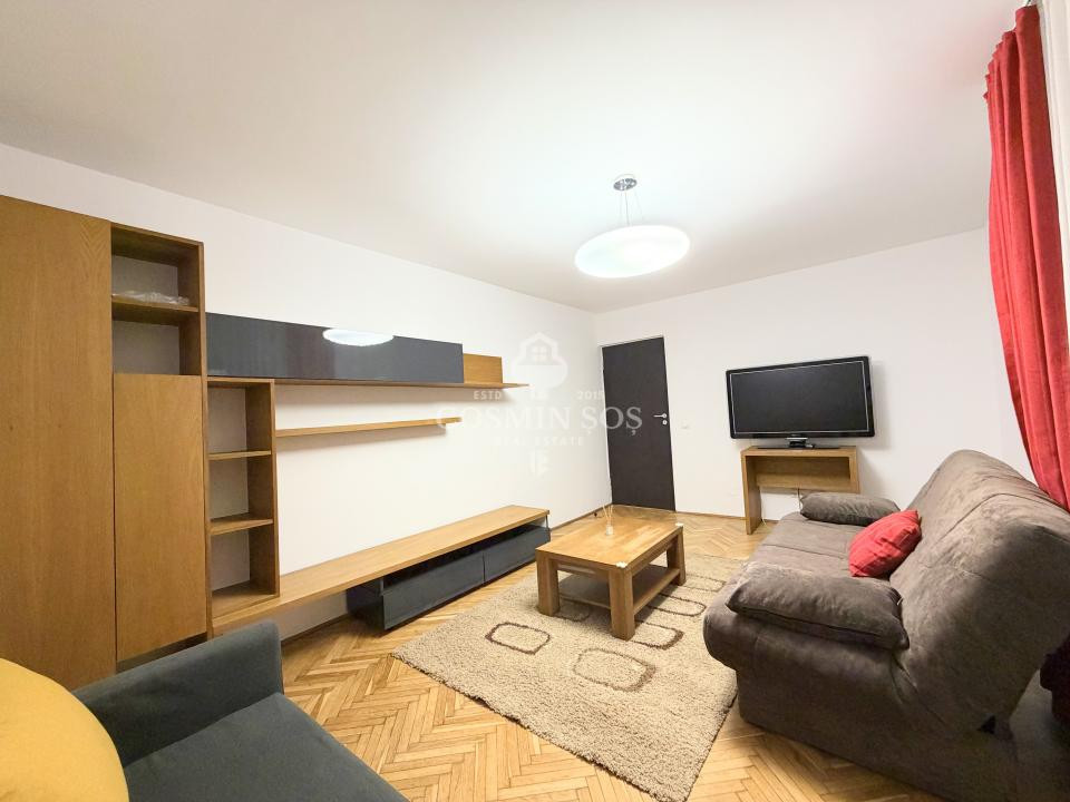 Apartament cu 2 camere de inchiriat | Parcare | Str. Lunii | Zorilor