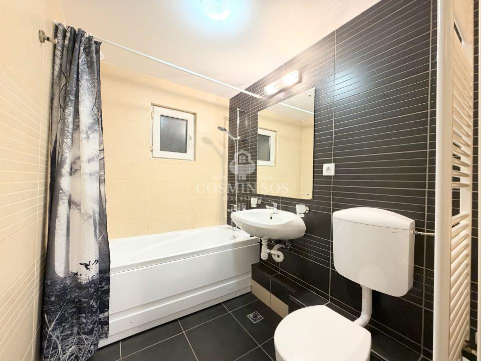 Apartament cu 2 camere de inchiriat | Parcare | Str. Lunii | Zorilor