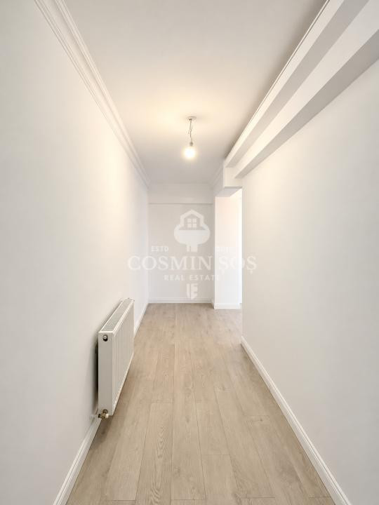 Apartament cu 3 camere, curte proprie si parcare, de vanzare in Floresti